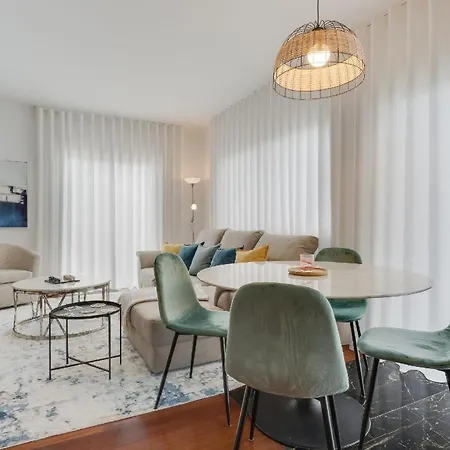 Apartment Ferienwohnung Fuer 3 Personen Ca 90 Qm In Canico, Madeira Ostkueste Von Madeira Canico (Madeira)